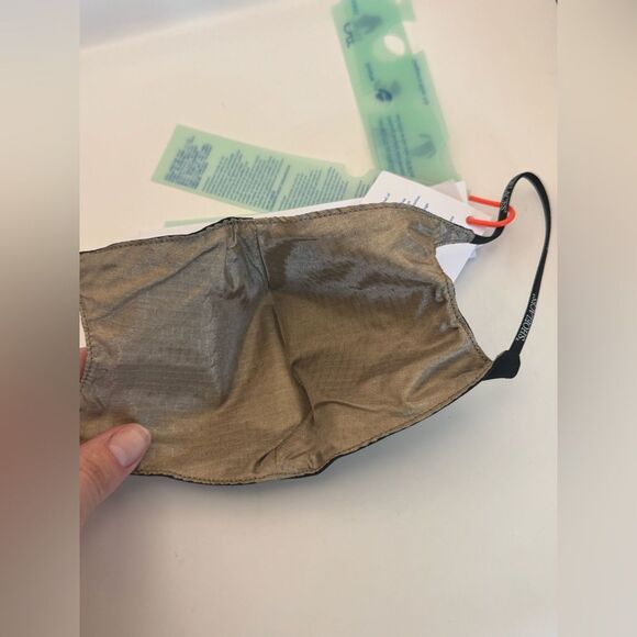 Off white L/XL Unisex Face Mask - Picture 7 of 7